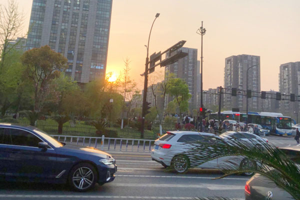 廣東省住建廳等多部門發(fā)布《廣東省推進(jìn)新型城市基礎(chǔ)設(shè)施建設(shè)打造韌性城市行動(dòng)方案（2025—2027年）》